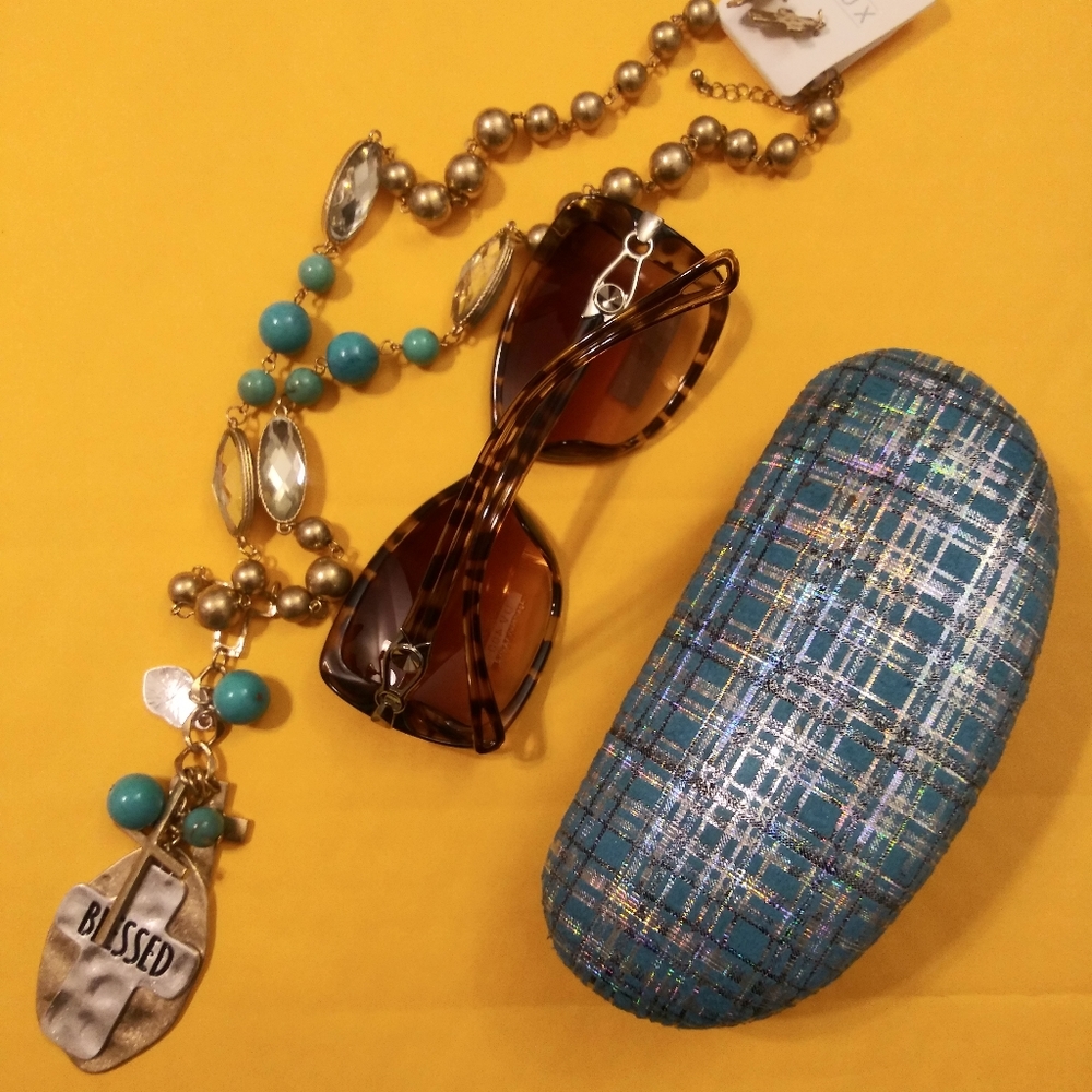 Women accessories